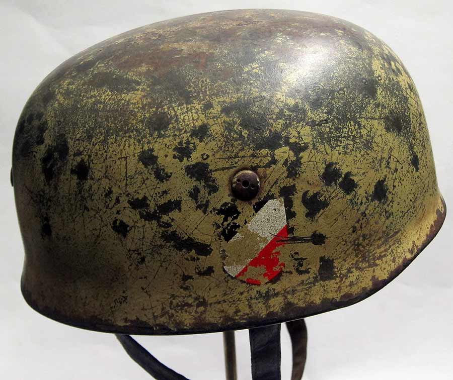 M38 Para Helmet shell right side