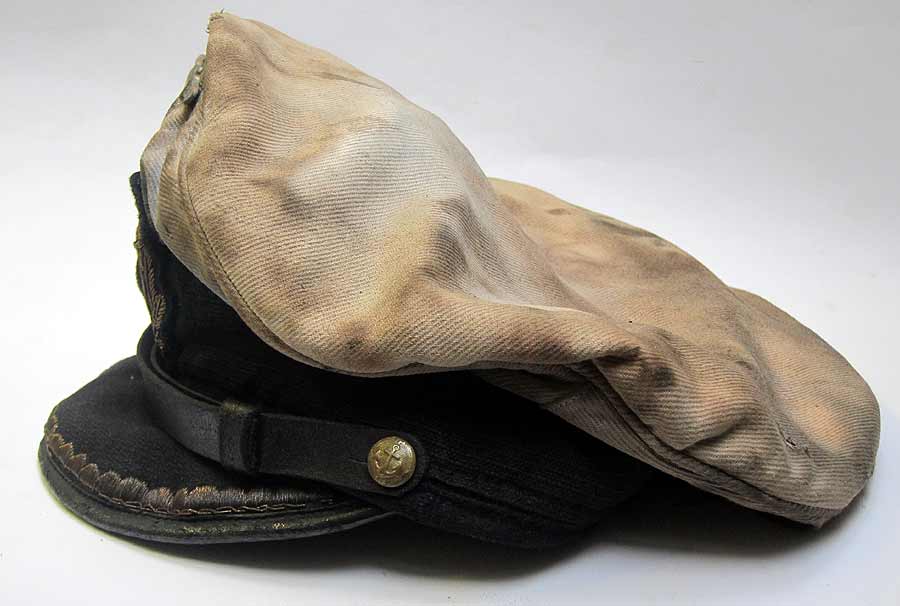 Kreigsmarine u-boat hat left