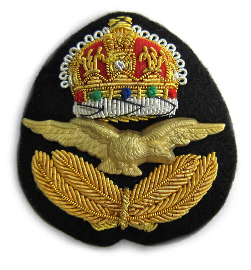 WW2 British RAF Officers Cap Badge & Eagle - Between Wars into WW2