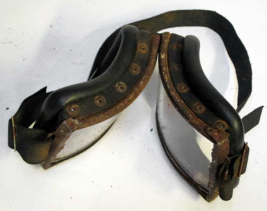 WK.2 Deutsche Schutzbrille