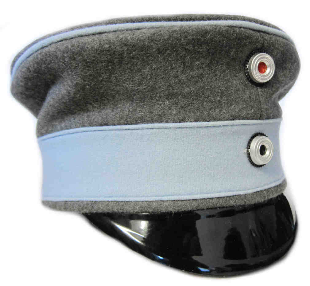 British Generals Cap Badge WW2