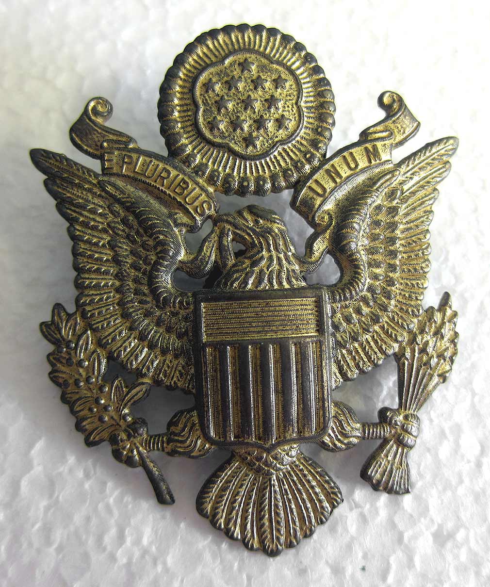 WW2 US Cap Badges