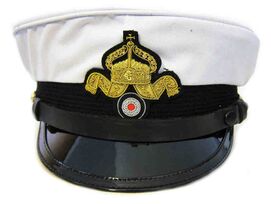 WW1 German Naval Deck Officer Visor Cap & White Cover