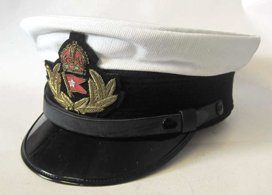 White Star Line (Titanic), Officers Cap